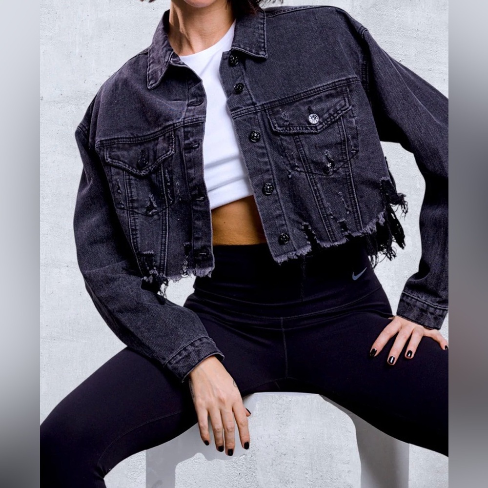 TRIO Urban Black Denim Jacket